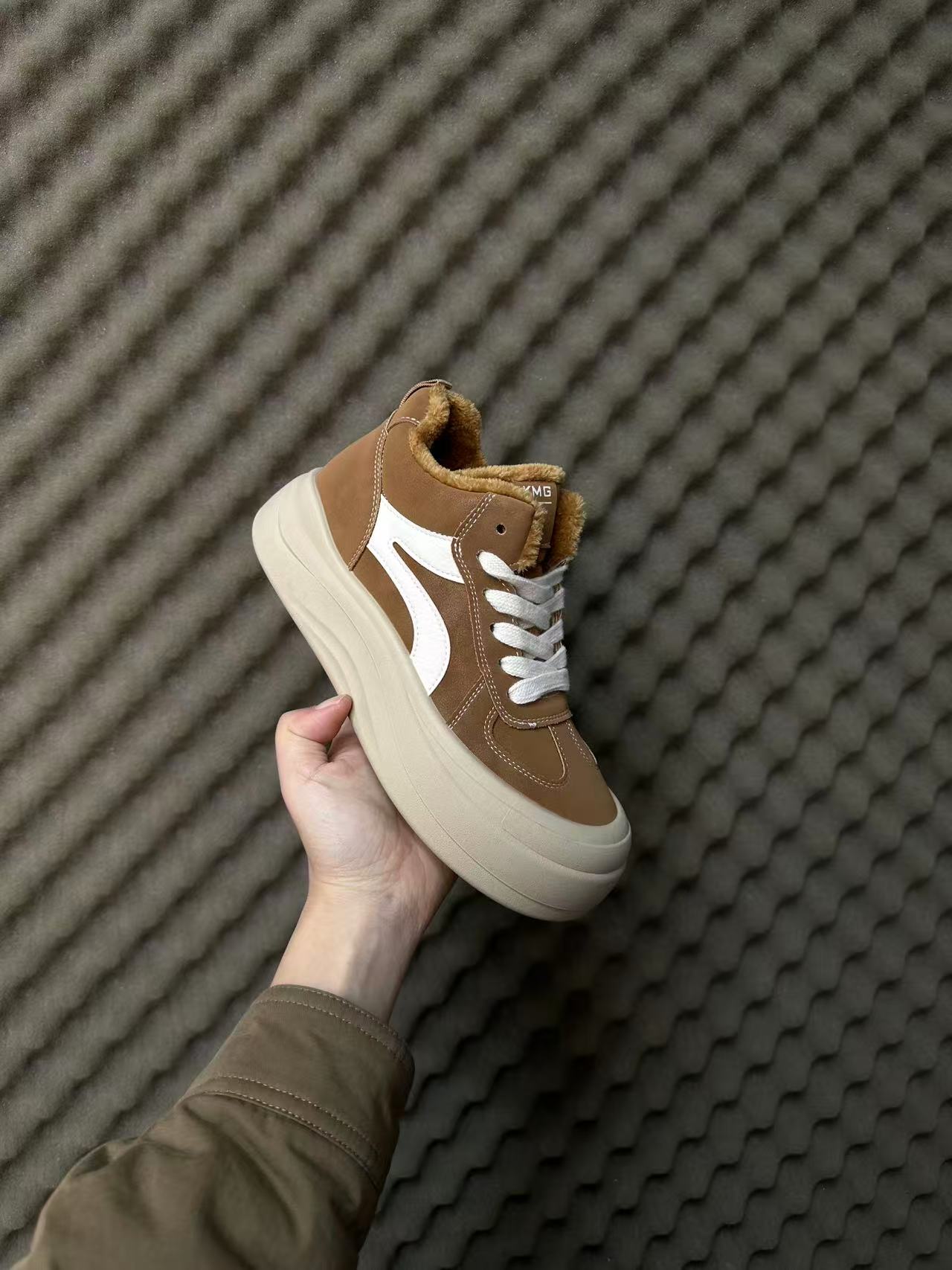 《晨妈》休闲时尚女鞋201号棉