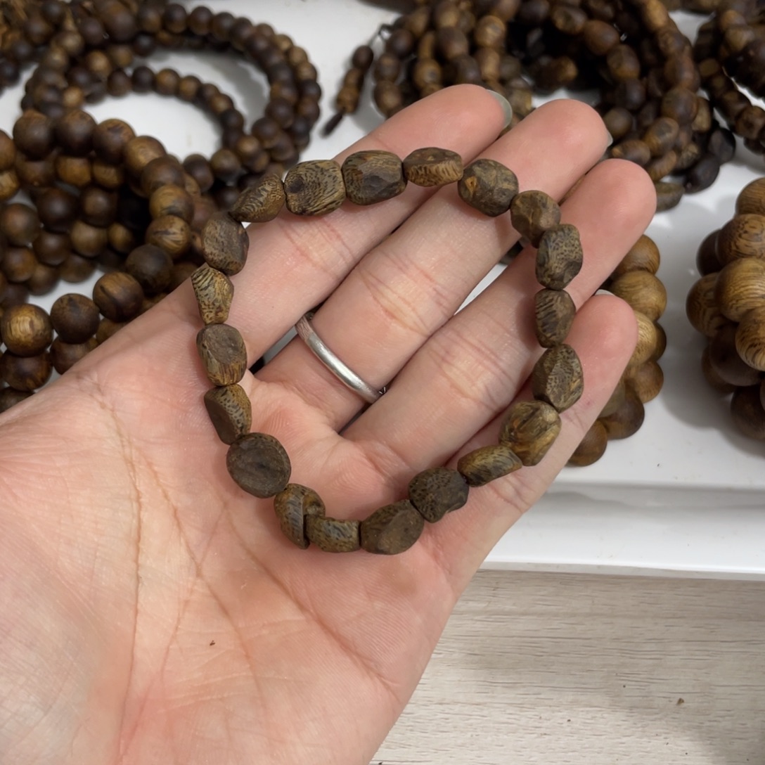 手串沉香随型单圈