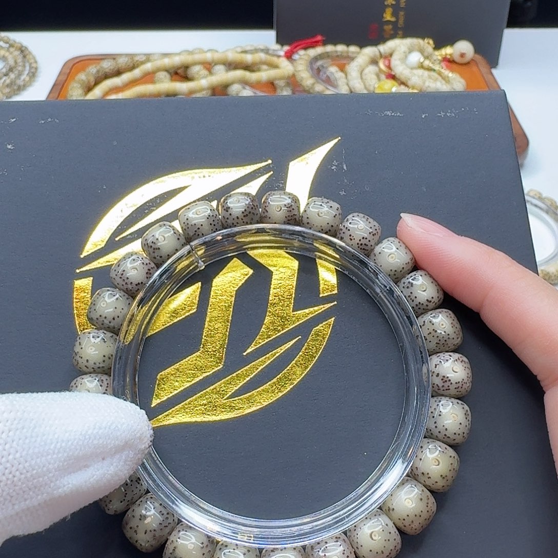 吊坠星月菩提110梵天冰糖大眼针尖星9左右单