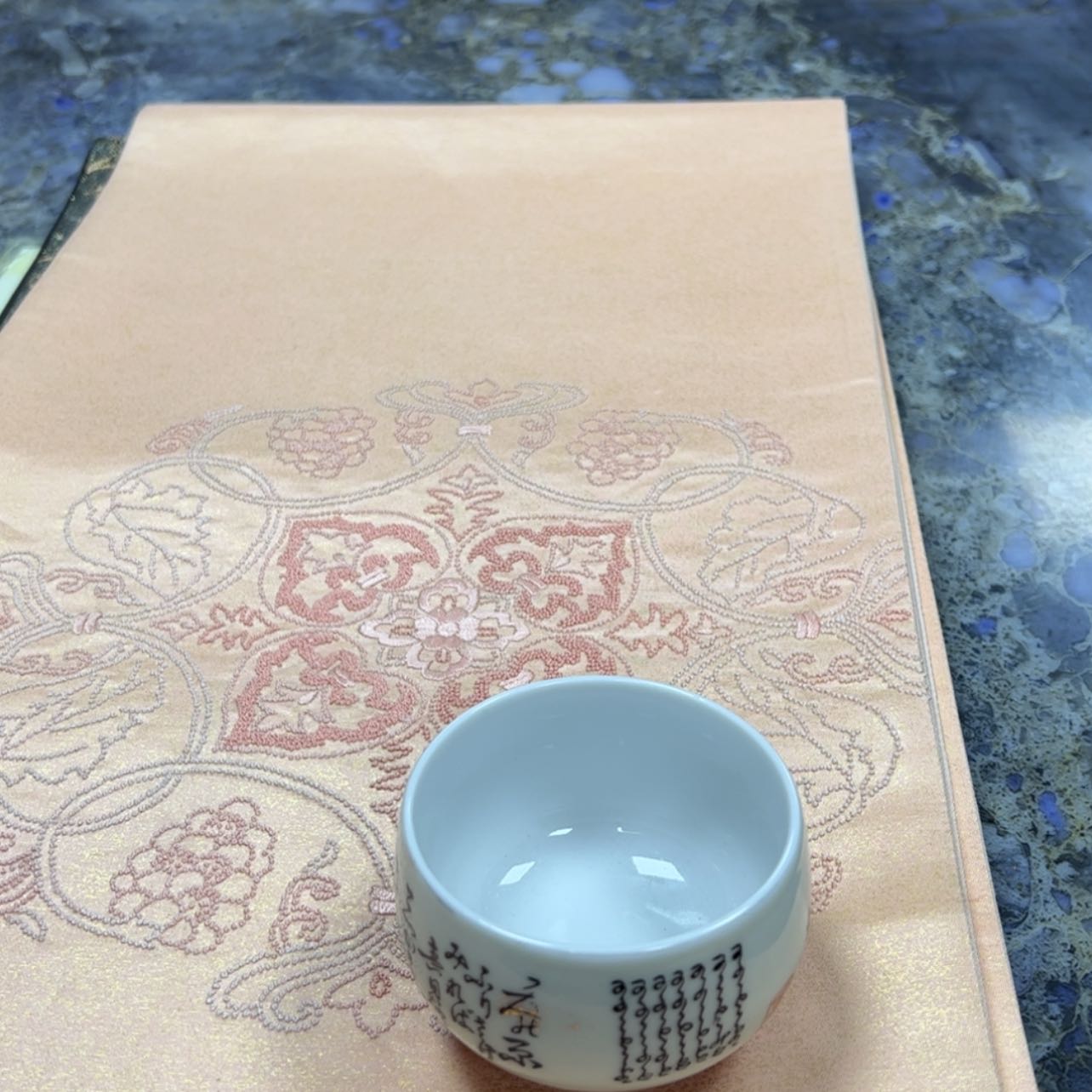 【闪购商品】陶瓷马克杯带盖勺