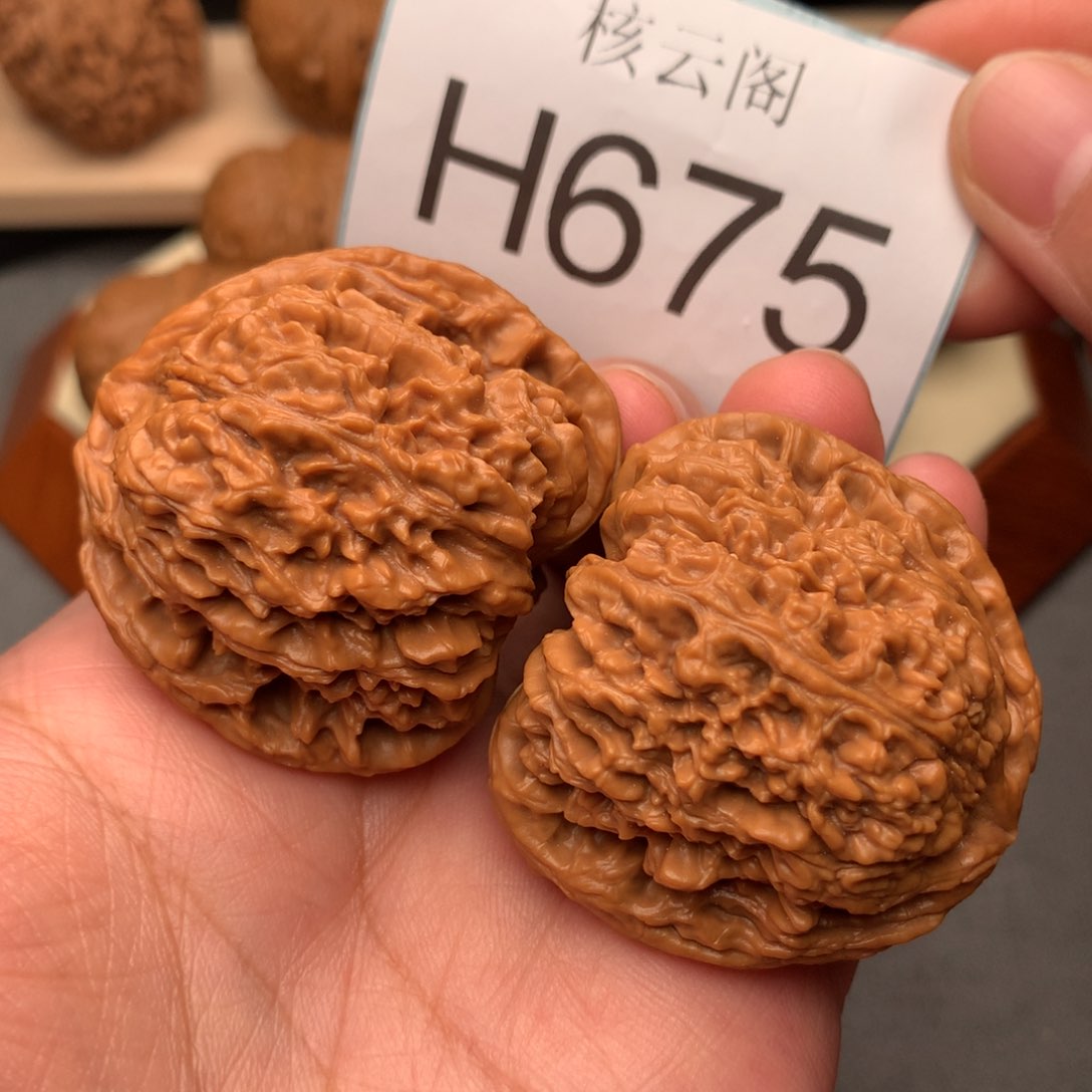 文玩核桃把件42+全品涿鹿南疆石