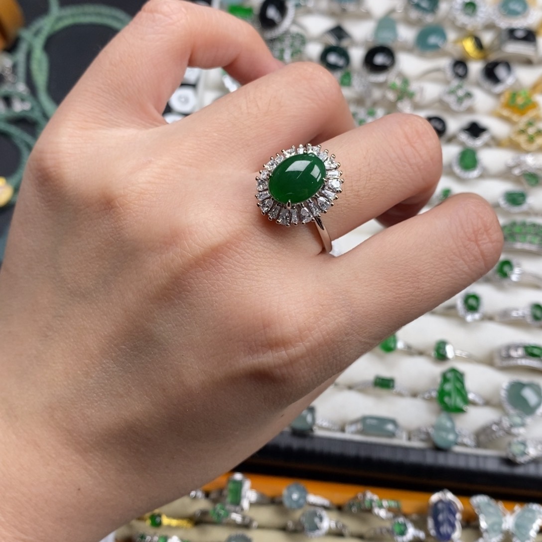 未镶嵌挂件翡翠苗****整翡翠