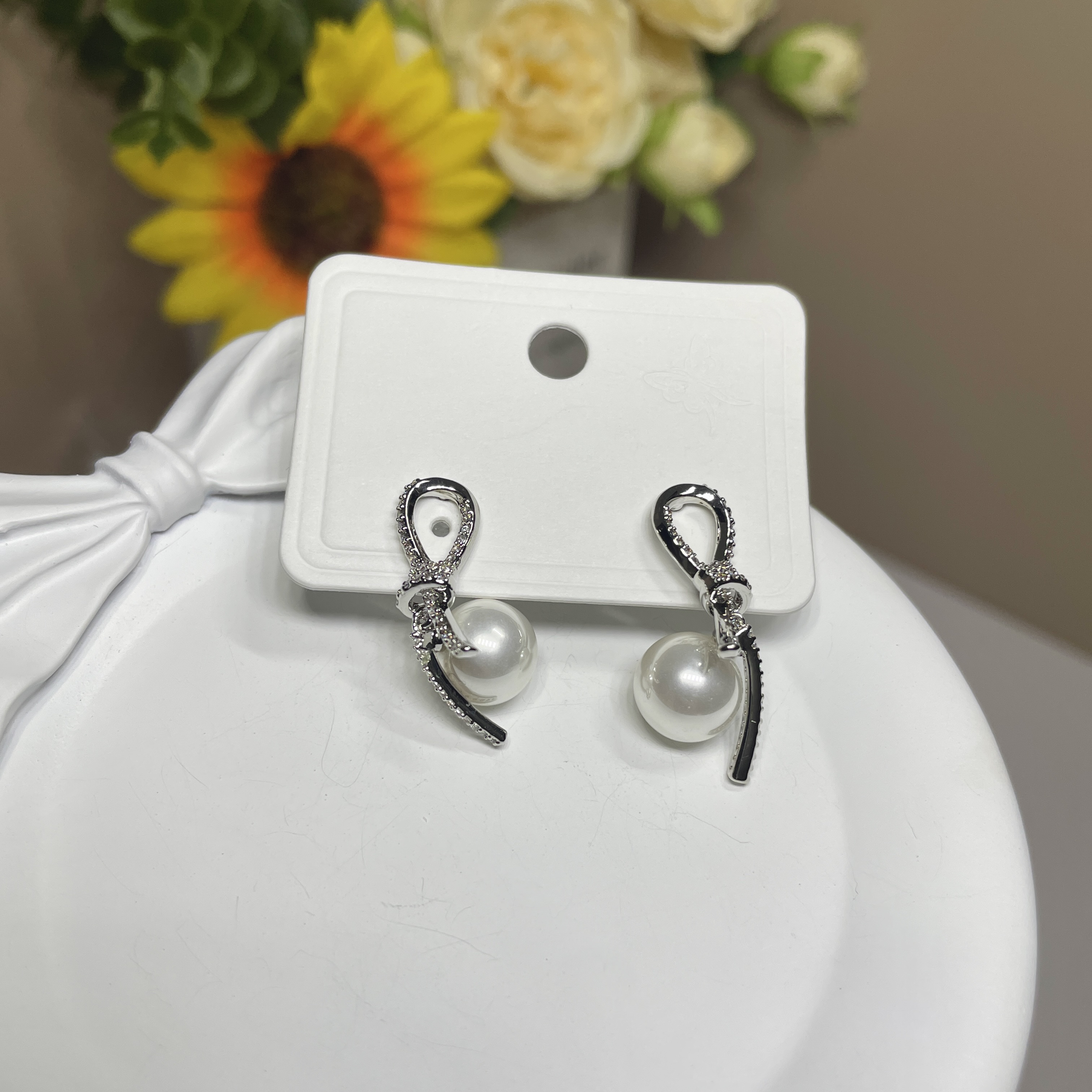 铜合金锆石耳饰 系带结珍珠长款流苏耳环轻奢气质百搭耳饰时尚