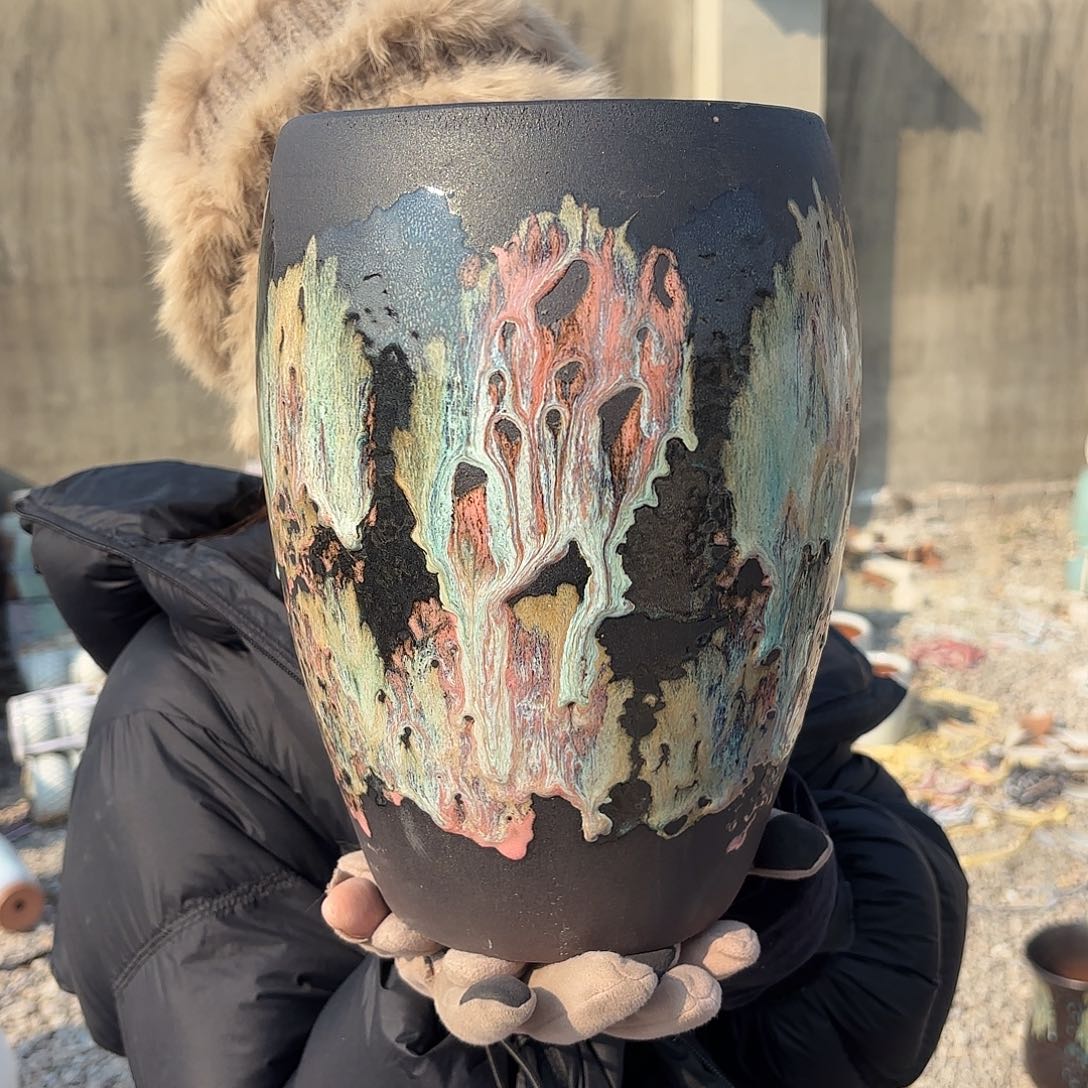 口径17高27一个油画蛋壳