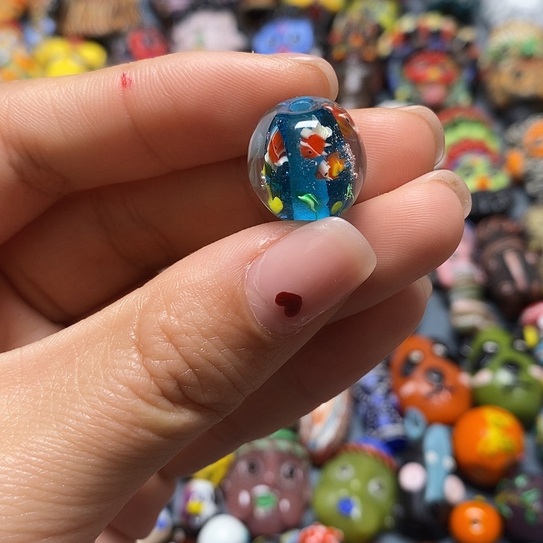 琉璃颈饰印度尼西亚珠子