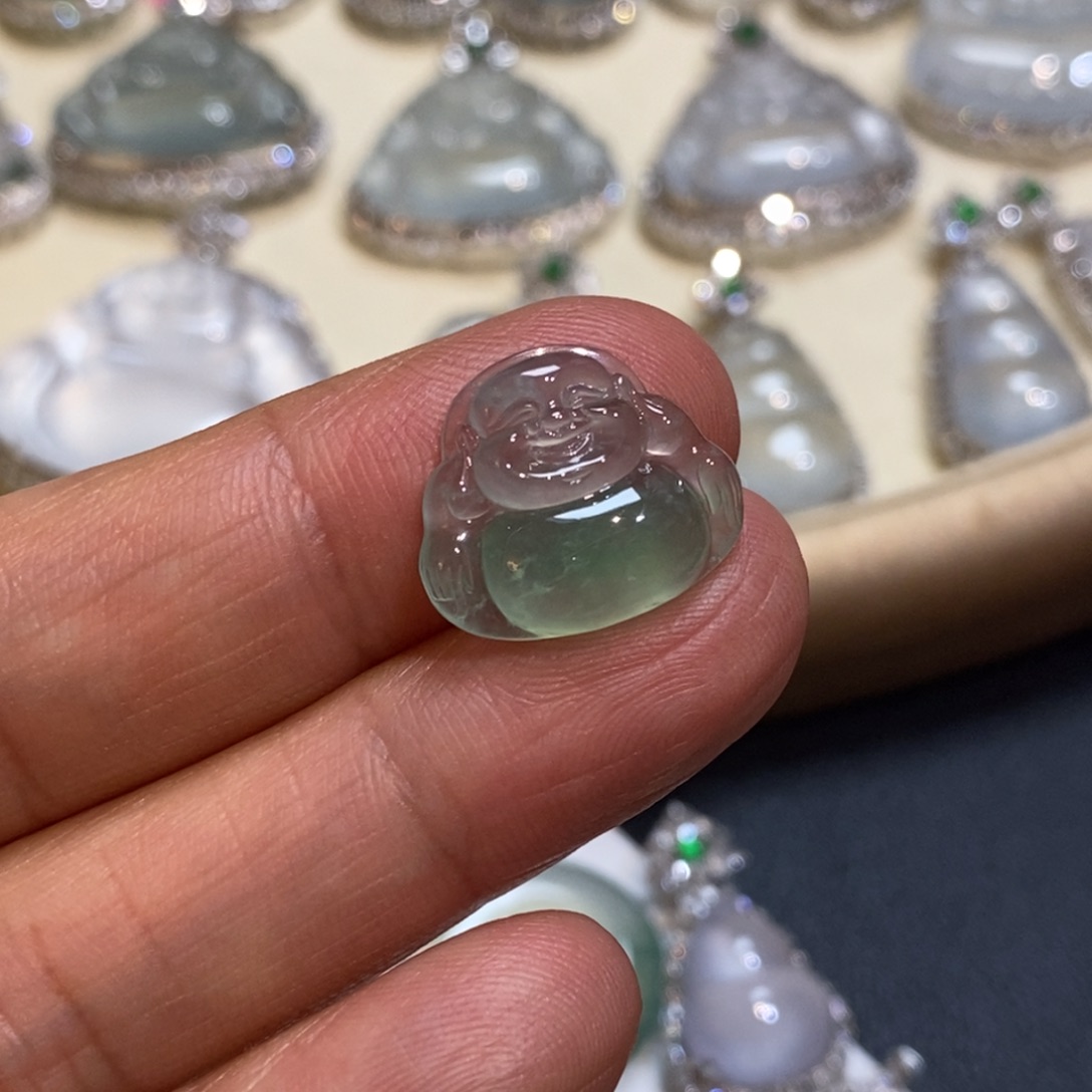 翡翠未镶嵌吊坠(不含链)佛公