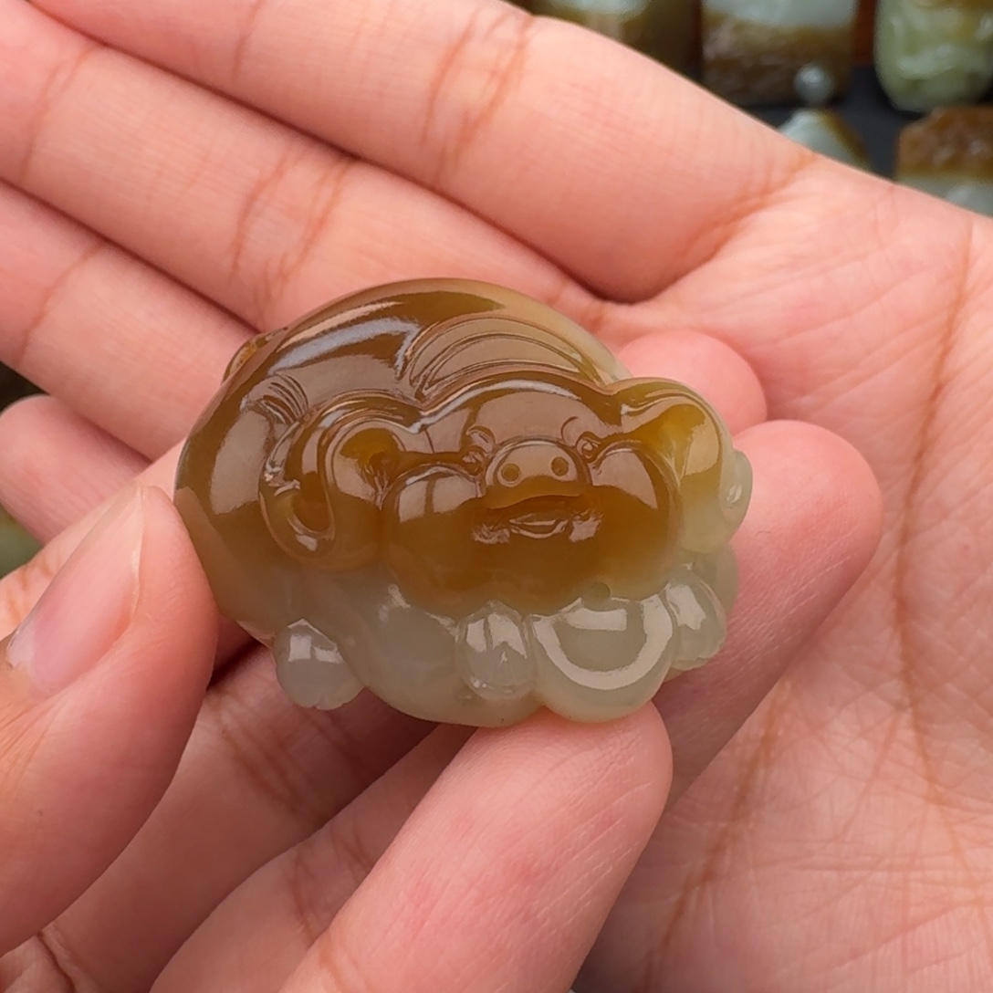 蘇***和田玉未镶嵌颈饰