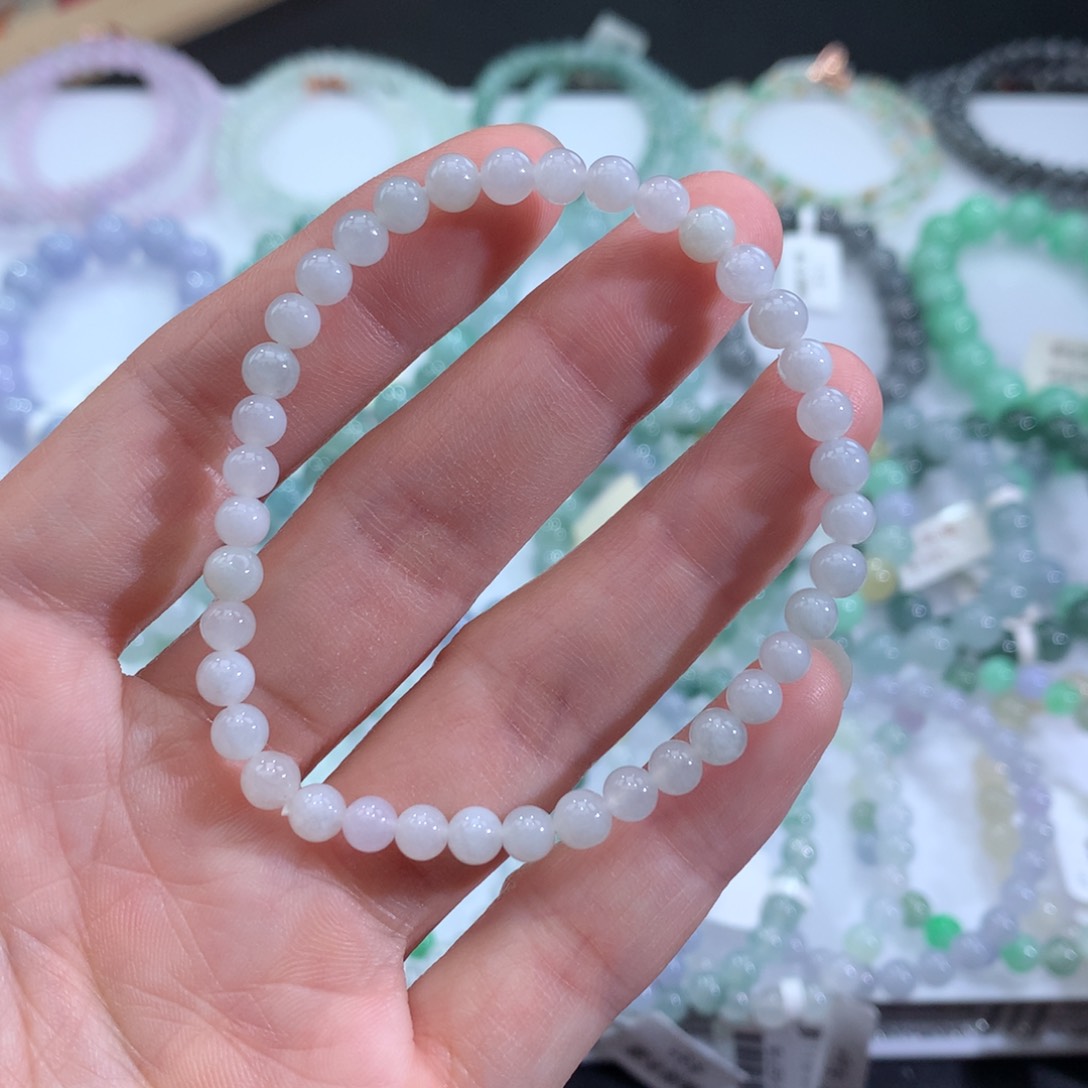 未镶嵌翡翠手链天然