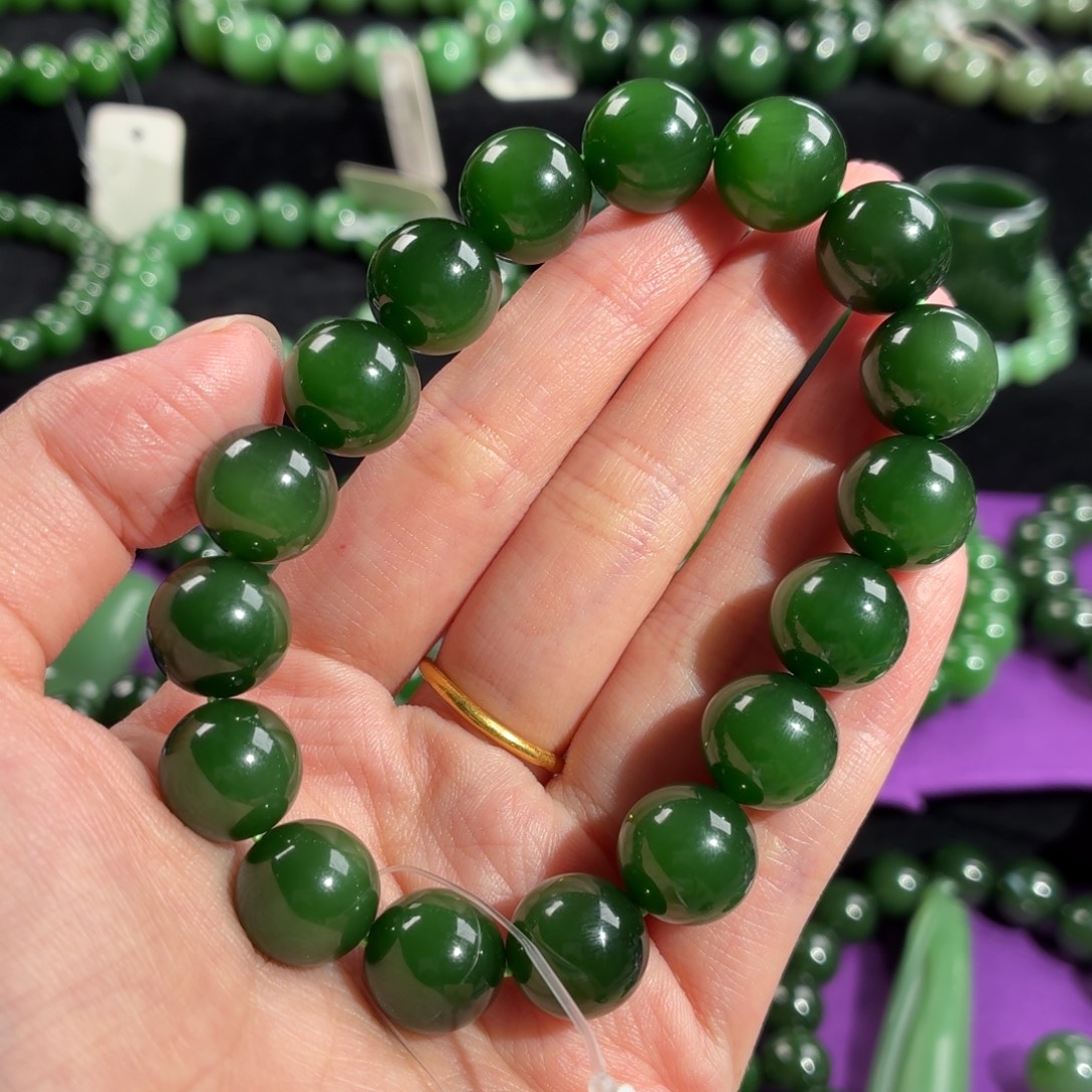 和田玉（碧玉）未镶嵌手串