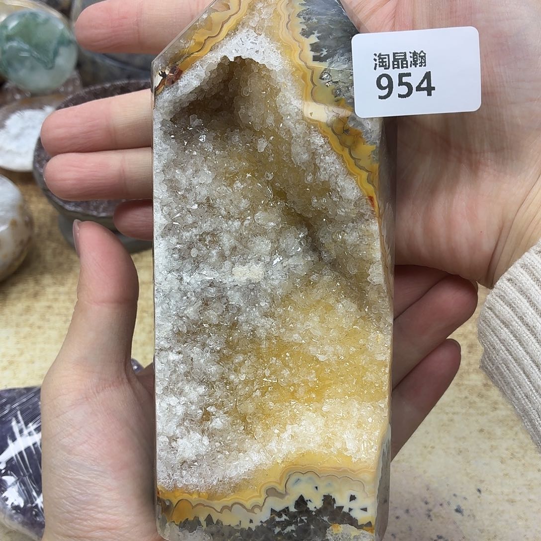 水晶未镶嵌大型摆件（非配饰）