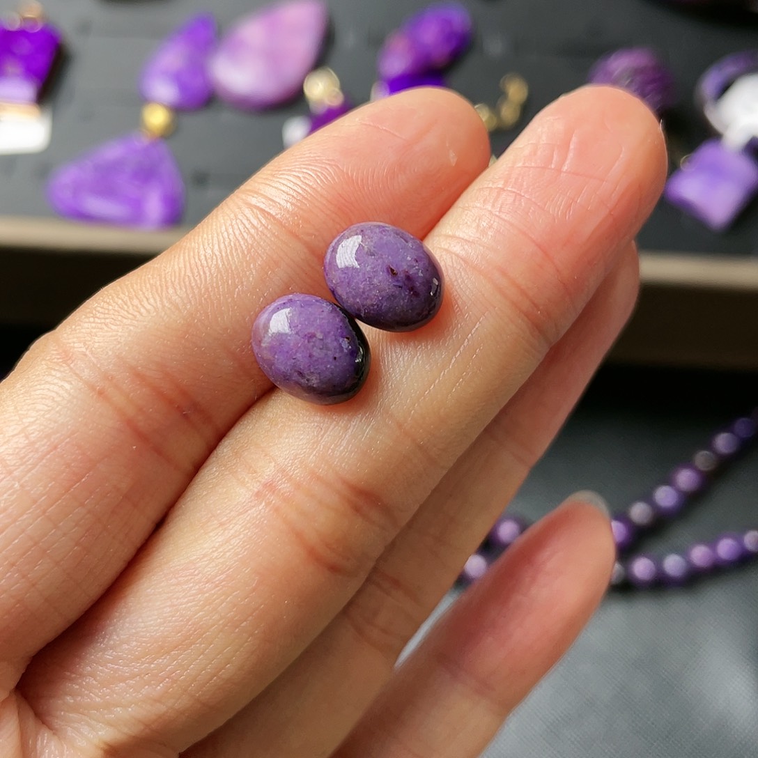 苏纪石（舒俱来）耳钉银S925镶嵌