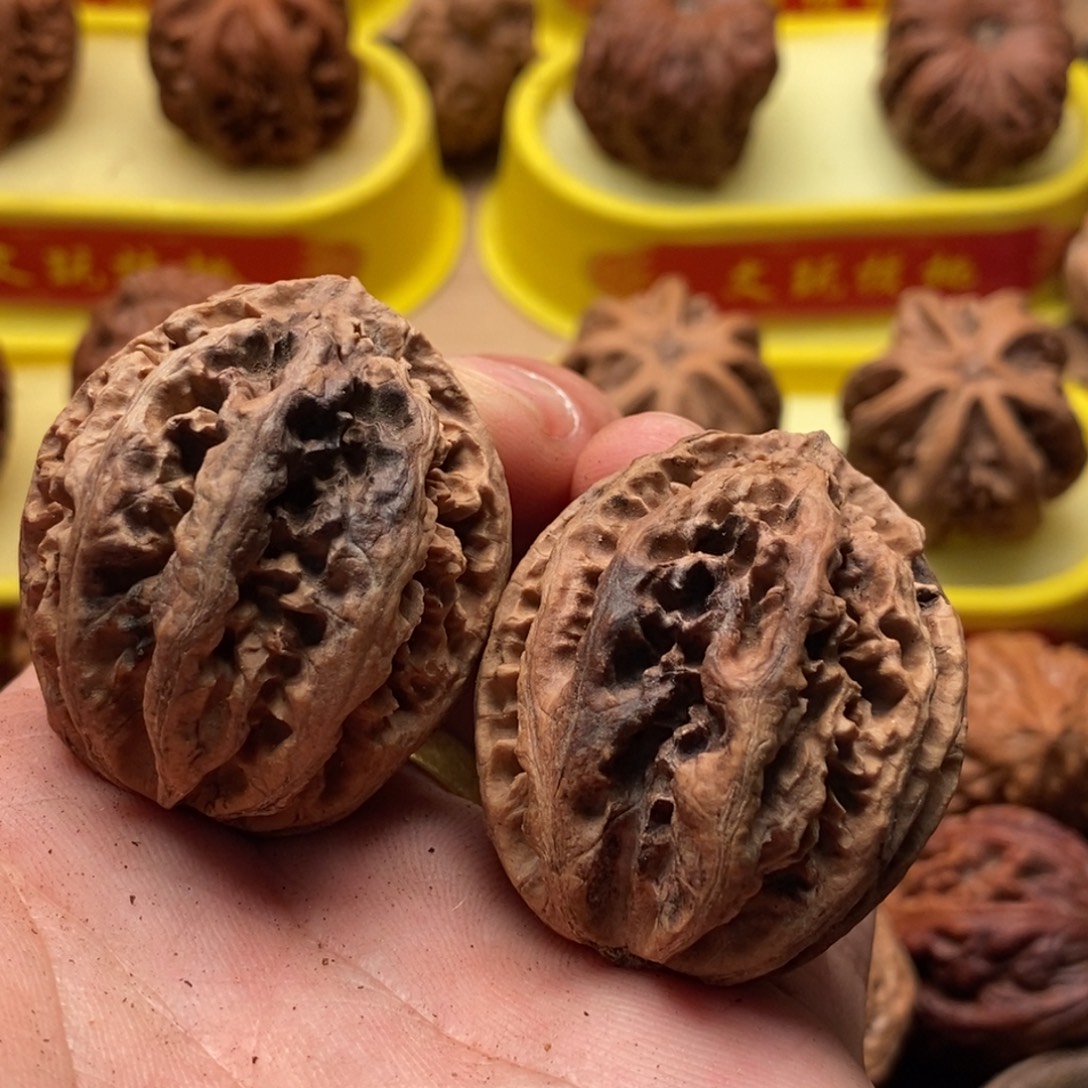 吊坠文玩核桃七彩31