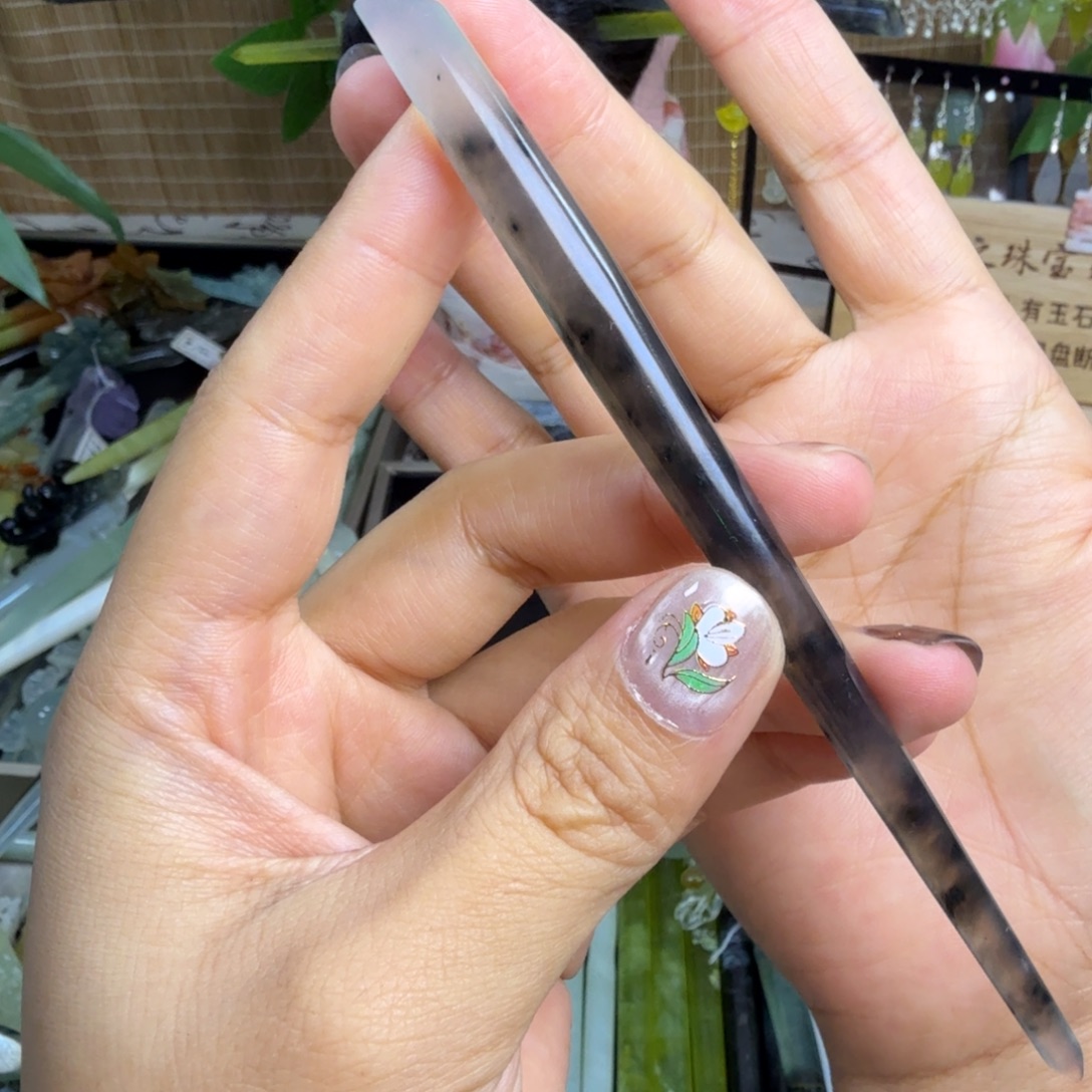 蛇纹石玉未镶嵌发饰3