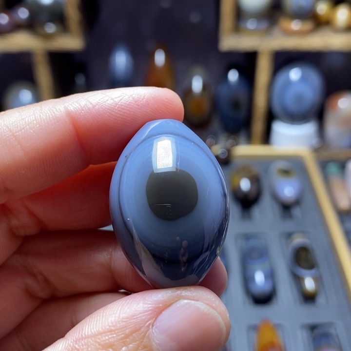 玛瑙/玉髓未镶嵌珠宝半成品