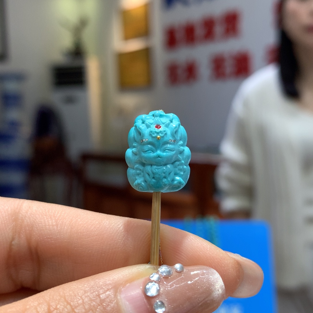绿松石配饰未镶嵌