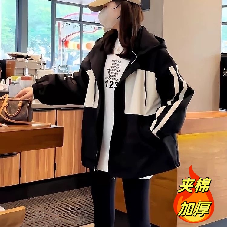 新款秋冬加棉冲锋衣洋气2024爆款连帽外套宽松时尚上衣春秋外套女