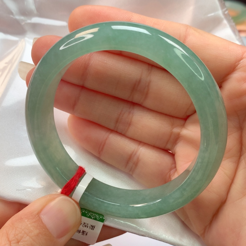 【闪购商品】翡翠手镯未镶嵌天然翡翠手镯