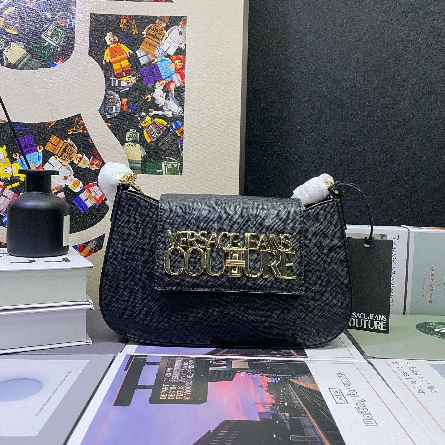 99新 VERSACE/范思哲 22766斜挎包26*17