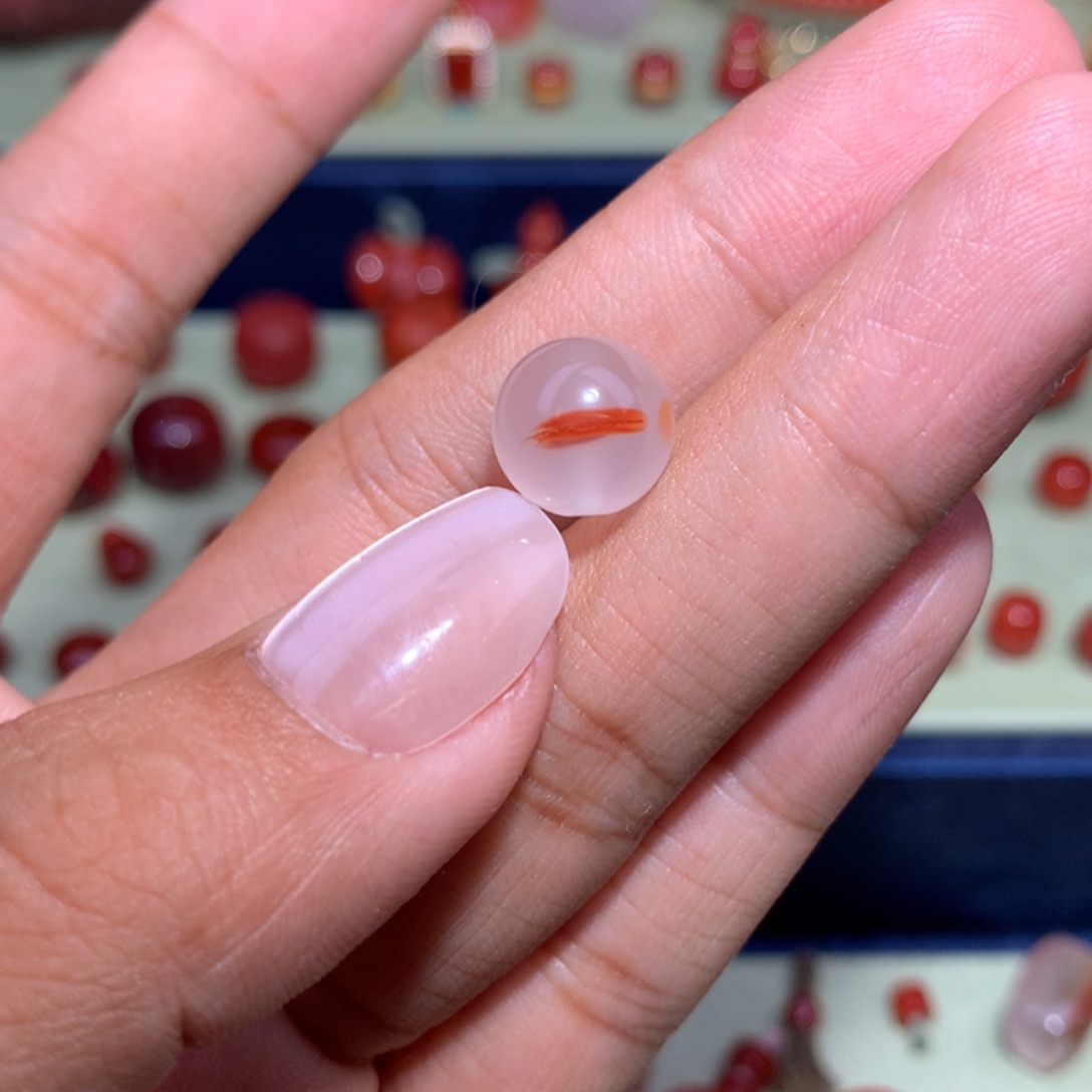 南红玛瑙冰飘圆珠10.2未镶嵌