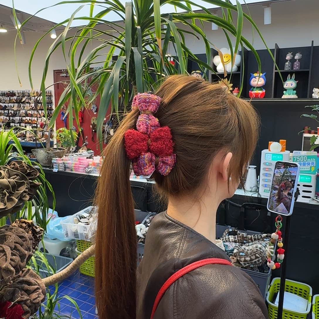 布艺非金属蝴蝶结香蕉夹