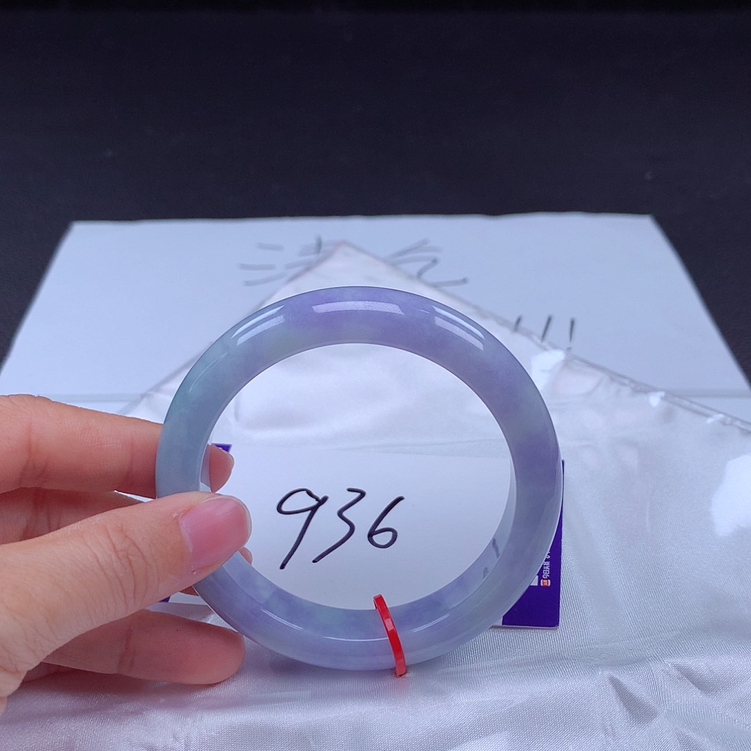 翡翠手镯未镶嵌手镯222008