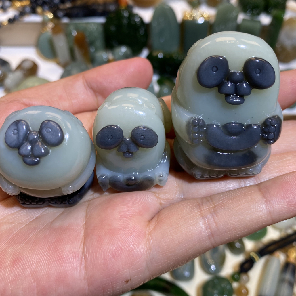 和田玉青花吉祥三宝一套可戴可摆