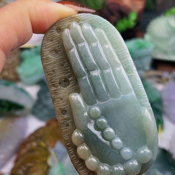 翡翠未镶嵌颈饰挂件