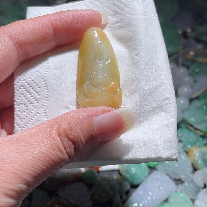 颈饰未镶嵌翡翠天