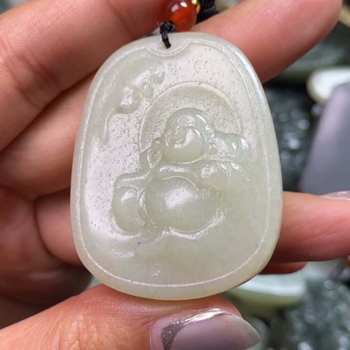 和田玉颈饰未镶嵌