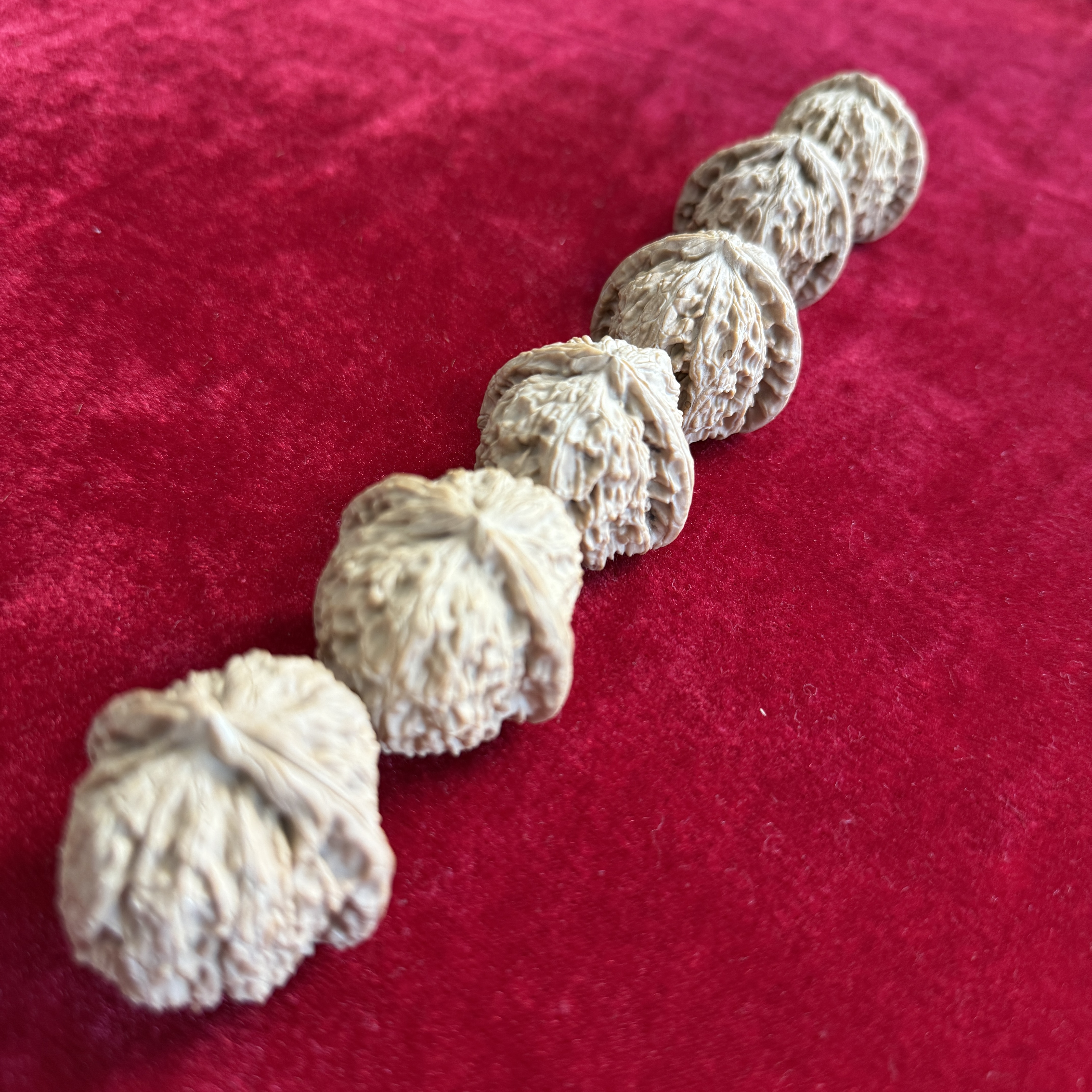 文玩核桃麻核桃狮子头白狮子手把件35-42mm