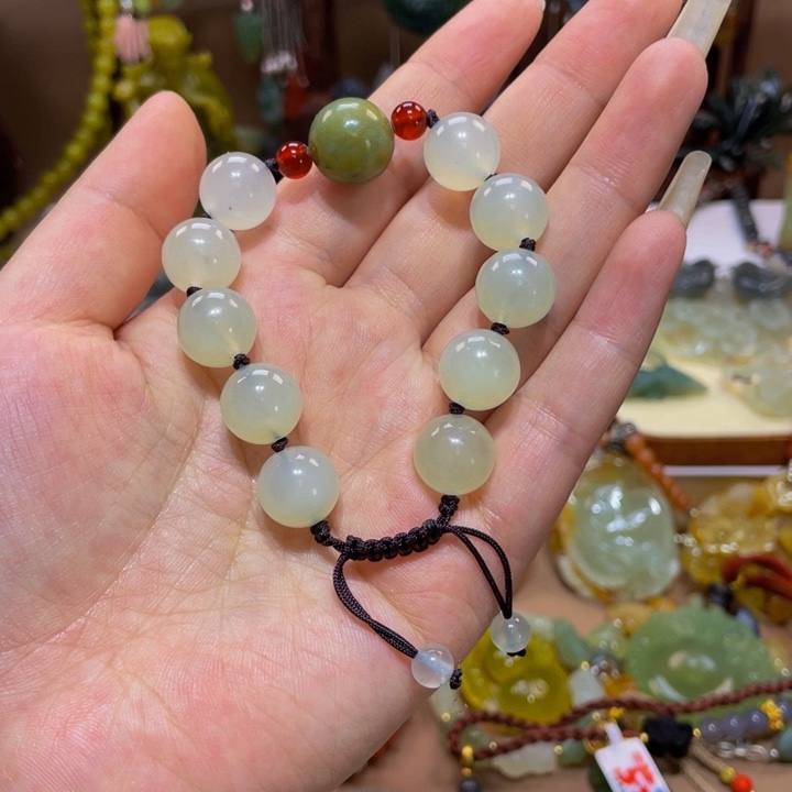 蛇纹石玉手链未镶嵌