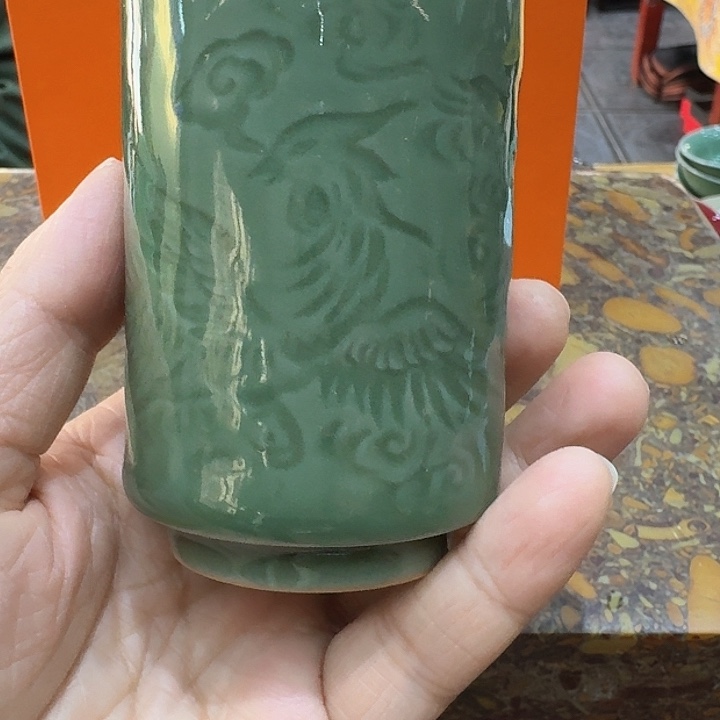 浮雕青瓷主人杯。。。