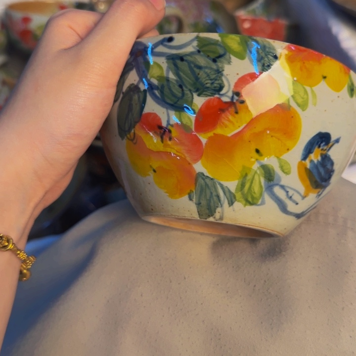 瓷片手工手绘细微不一样