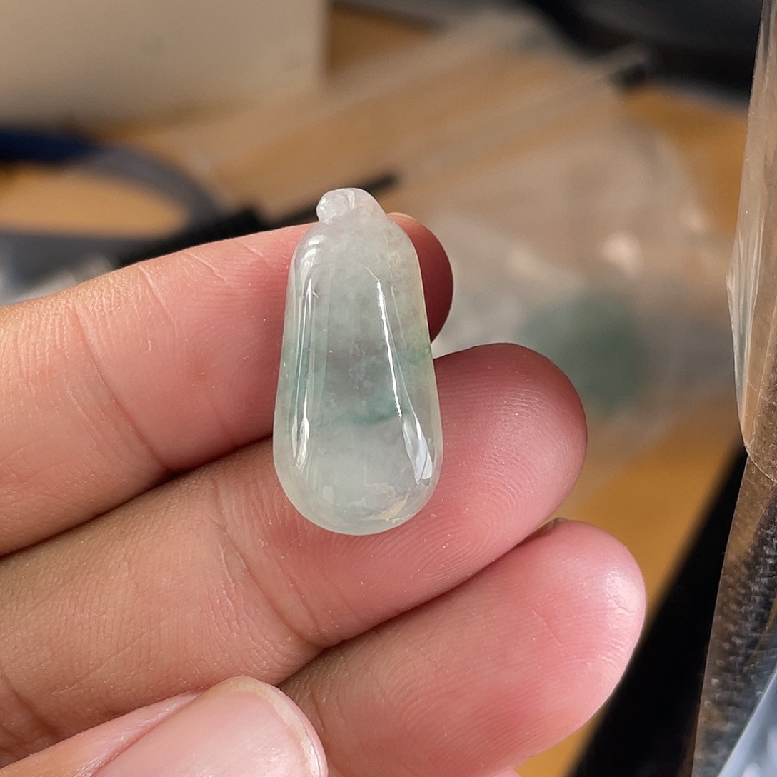 翡翠未镶嵌颈饰8888565888