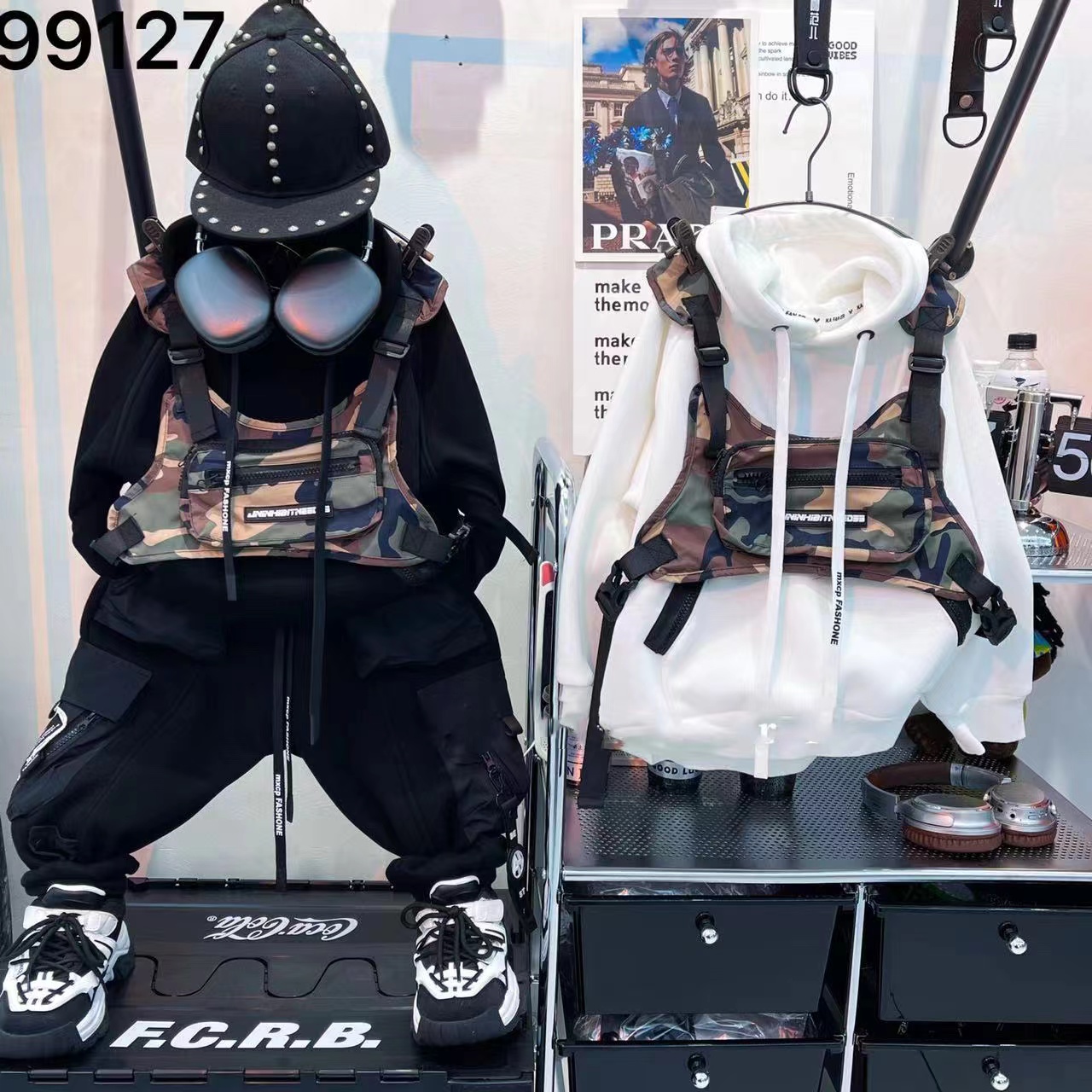 潮牌加绒两件套（连帽加绒卫衣+迷彩马甲）99127时尚街头潮流个性