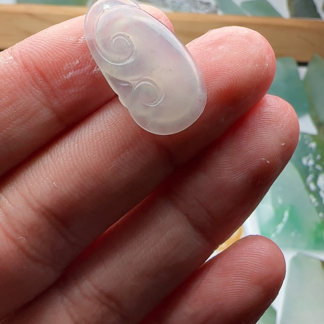 定制翡翠未镶嵌不包工