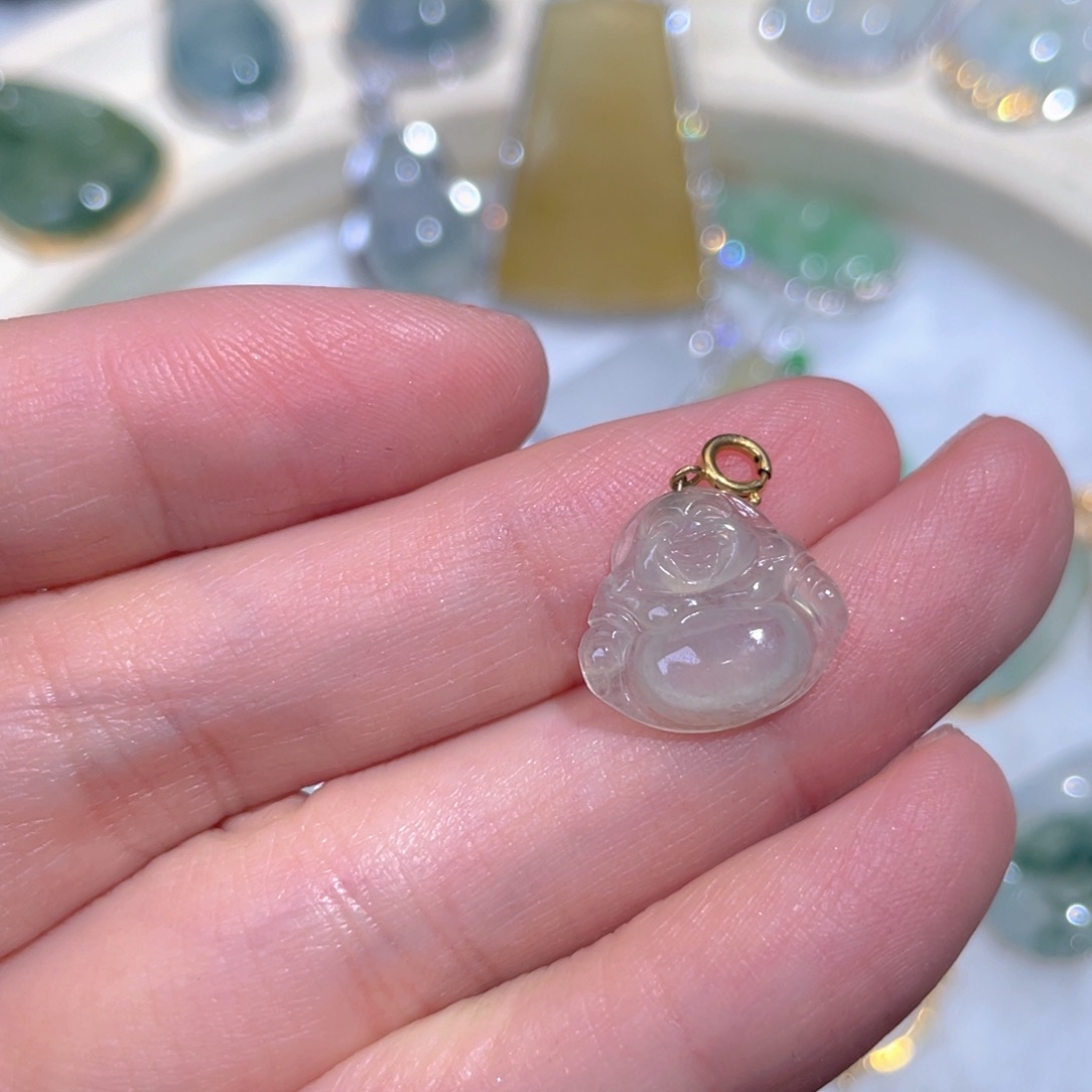 翡翠颈饰18K金镶嵌翡翠