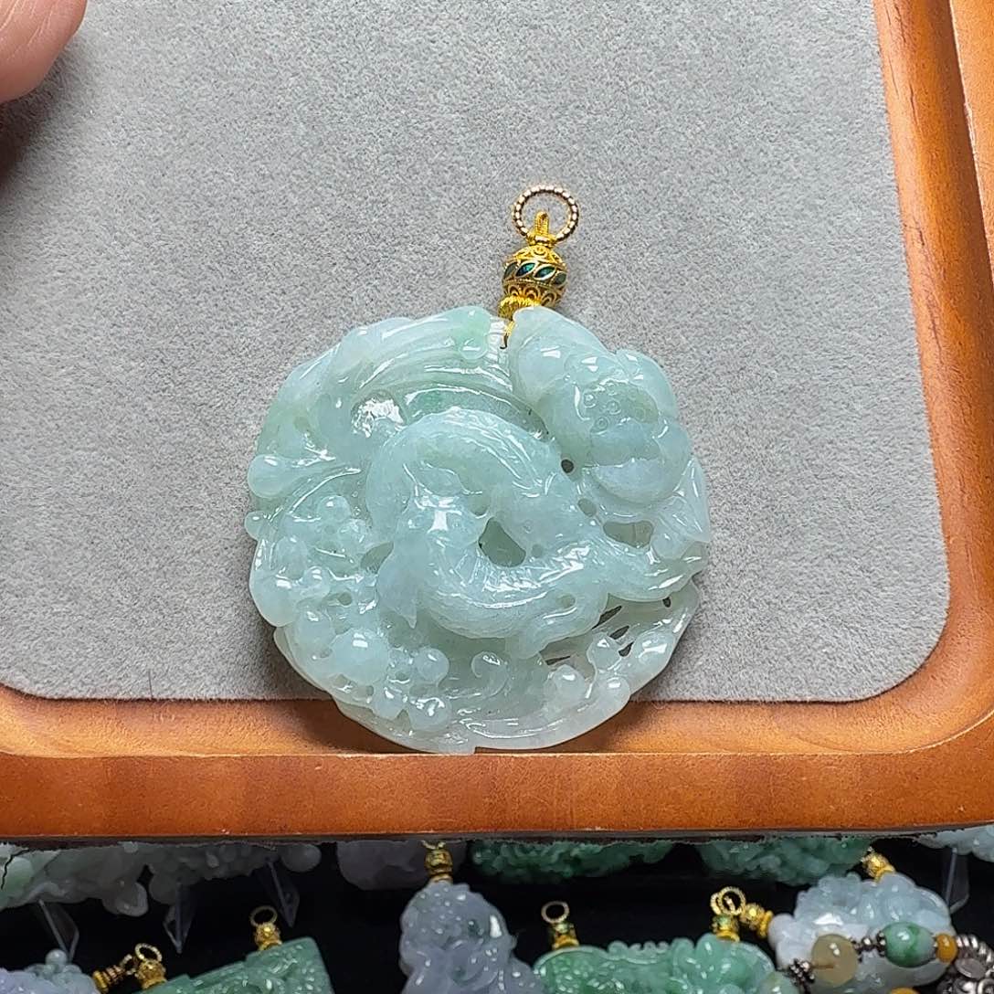 吊坠(赠链)未镶嵌翡翠