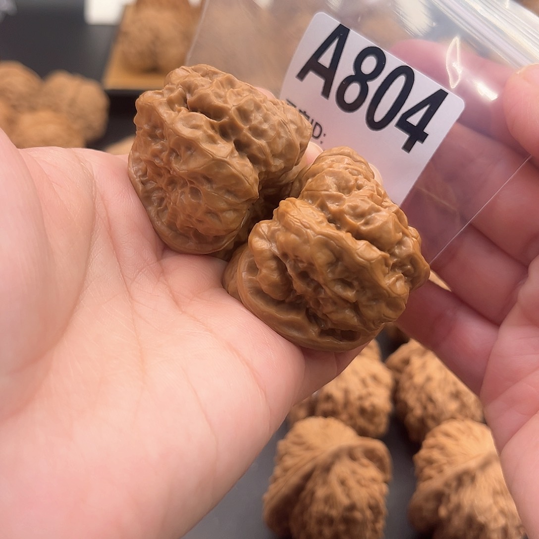 桃核把件?****蛙蛙福利40