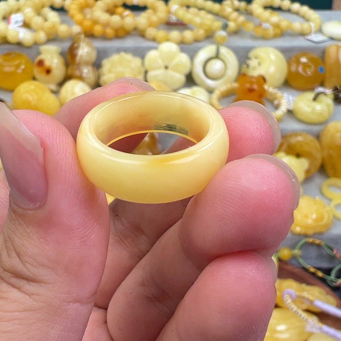 未镶嵌琥珀手链蜜蜡