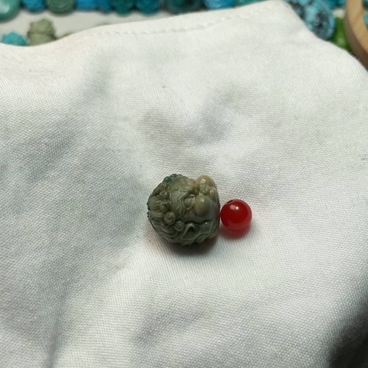 南红玛瑙未镶嵌颈饰