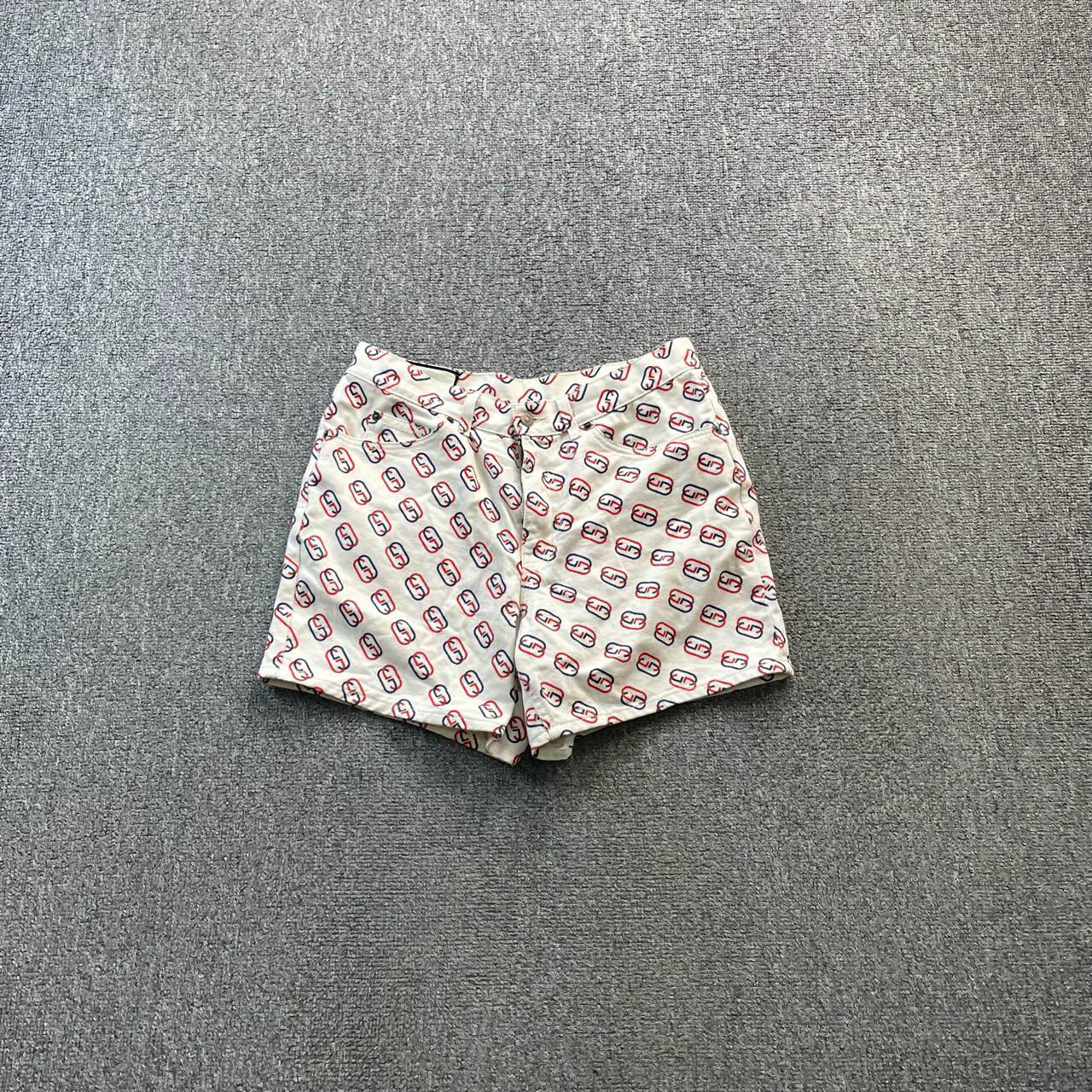 95新 GUCCI/古驰 （ab）别针短裤 36码/95新si501407