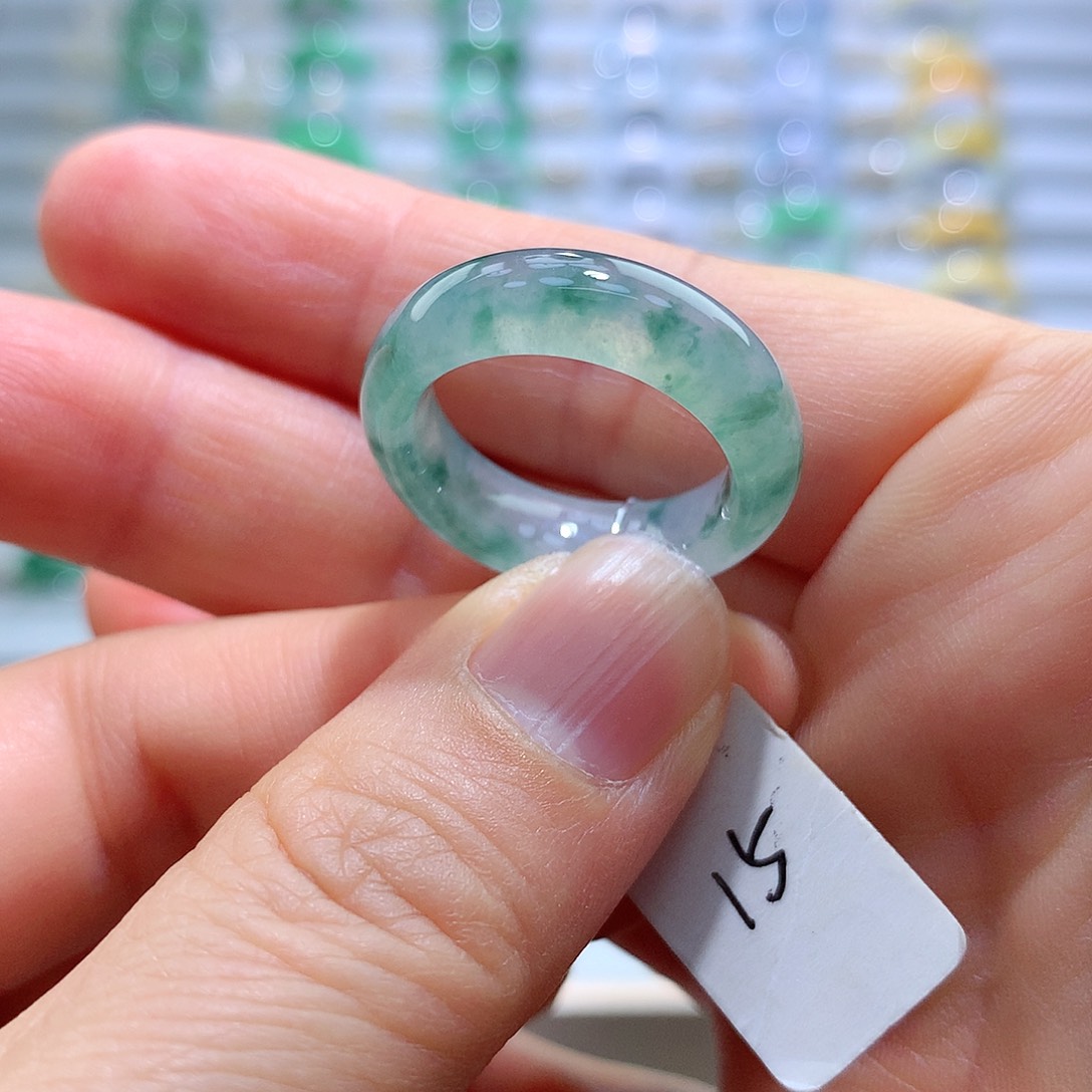 翡翠戒指未镶嵌15号