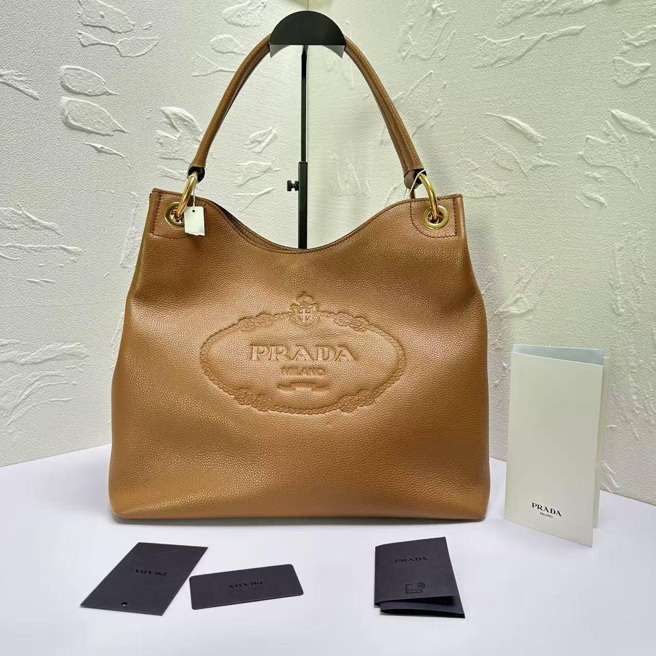 胖虎佳佳/普拉达/95新/公价0/箱包/单肩包/31B2507060129