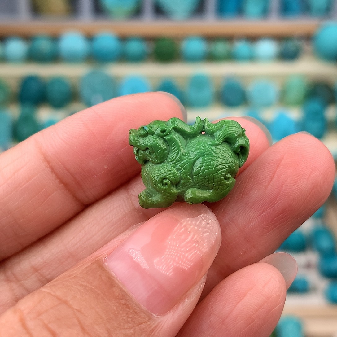 未镶嵌绿松石珠宝奇石