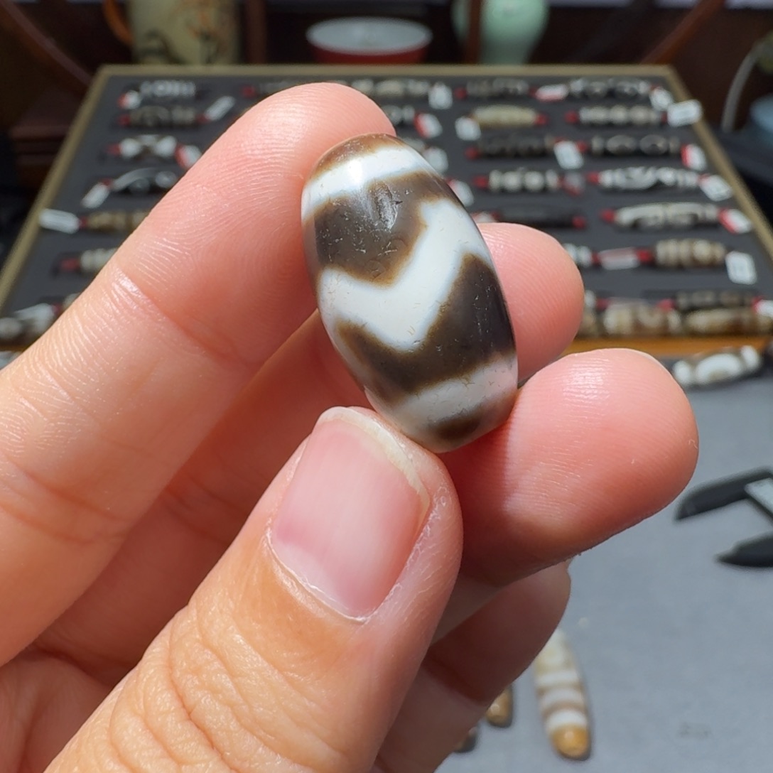 玛瑙/玉髓颈饰未镶嵌1