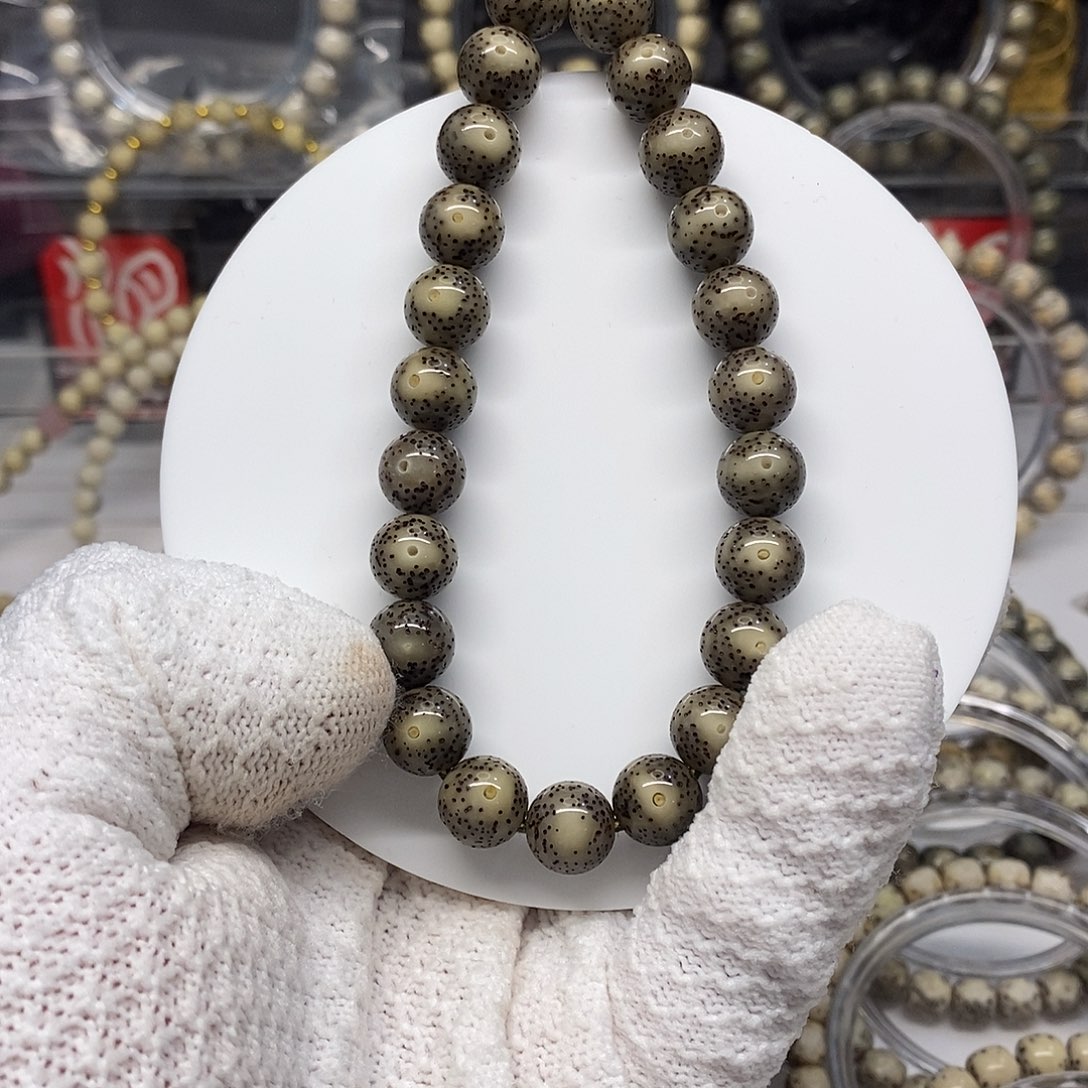 星月菩提吊坠黑冰手持10圆