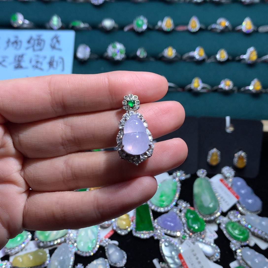 翡翠戒指银S925镶嵌天然翡翠