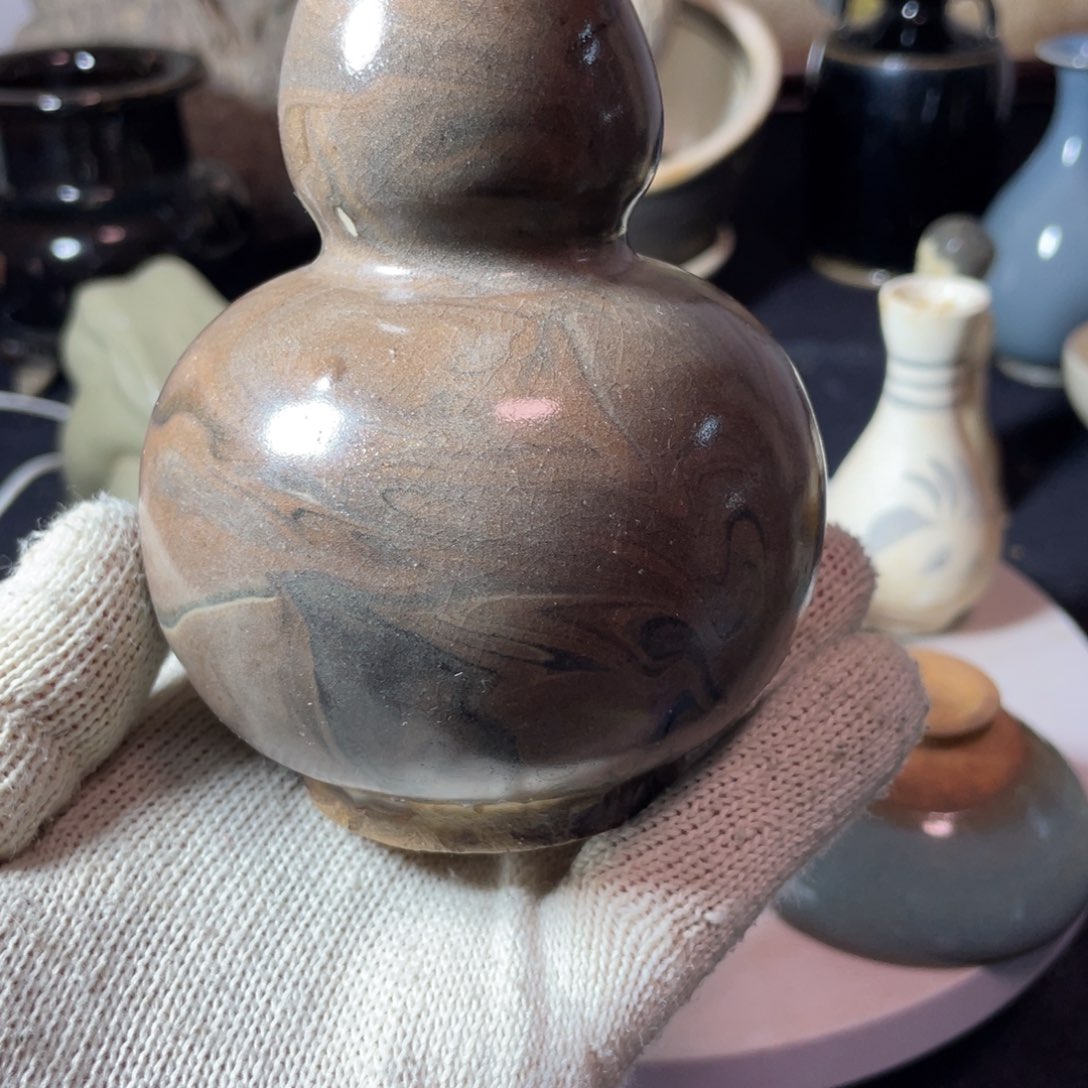 无勇**前当洋芋窑葫芦瓶美丽漂亮