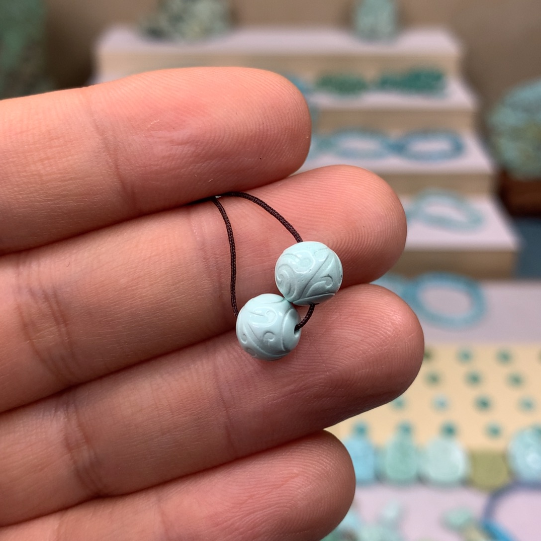 绿松石配饰未镶嵌